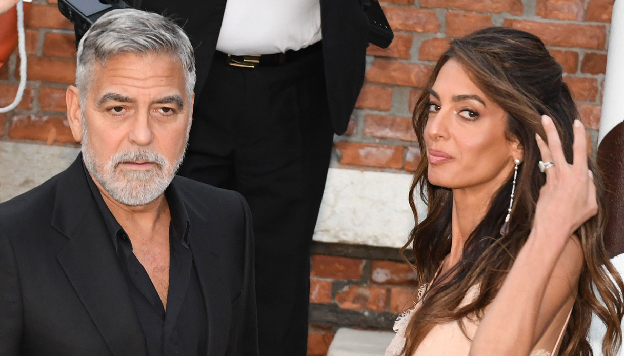 George Clooney non vende Villa Oleandra a Laglio e fa chiarezza su Amal