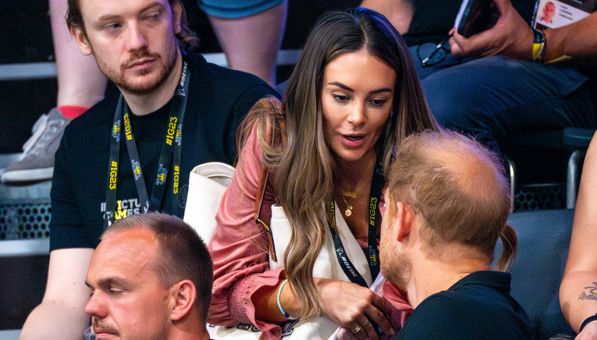 Harry, chi è la sua ex assistente Beth Herlihy che ha oscurato Meghan Markle