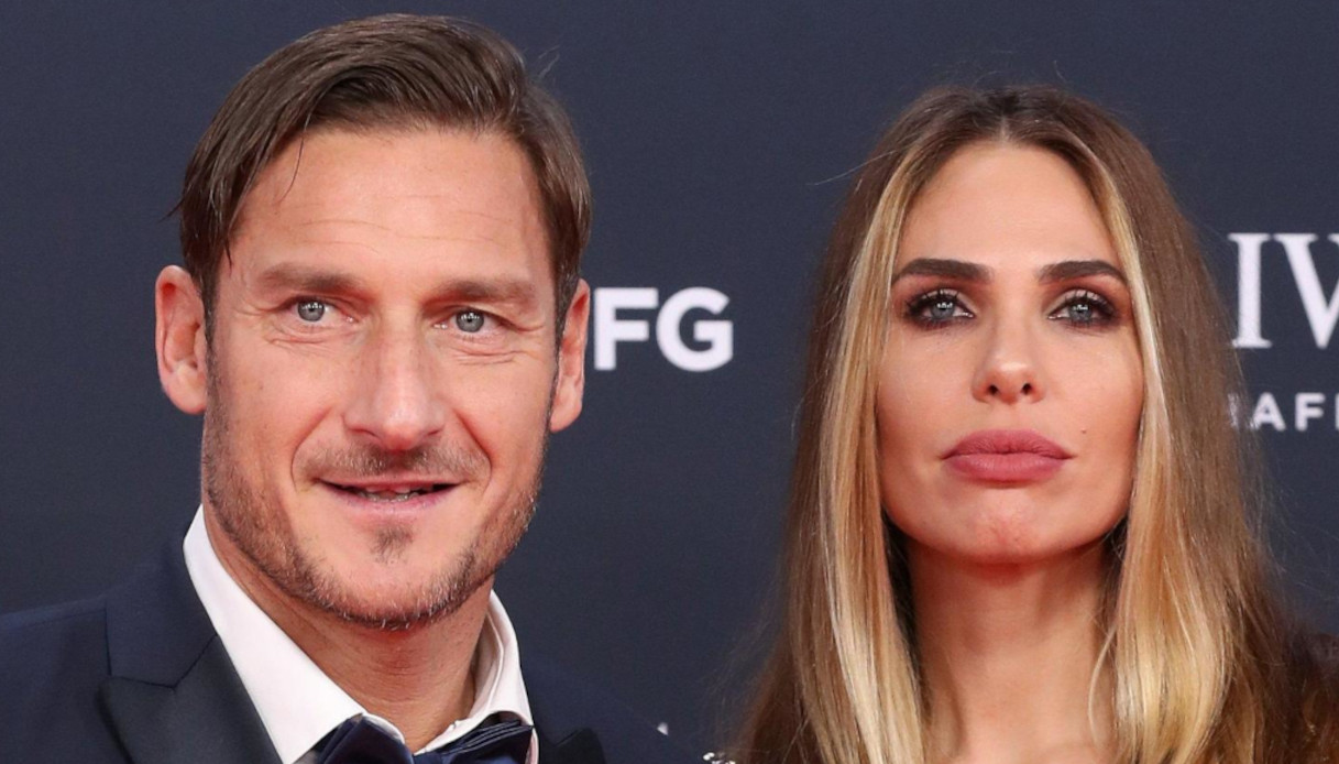 Ilary Blasi, frecciata a Totti e Noemi Bocchi. Divorzio ancora in bilico