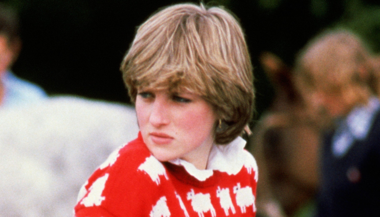 Lady Diana, venduto il maglione con le pecore per la cifra record di 1 milione