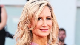 Venezia 80, Lady Victoria Hervey dà scandalo con il nudo: il Palazzo trema