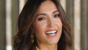 Caterina Balivo, il due pezzi animalier è il costume sensuale per salutare l’estate