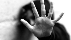 Togliersi la vita a 21 anni dopo aver subito un abuso: il dramma di una studentessa