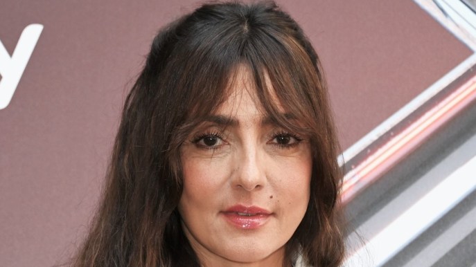 Ambra Angiolini, il look luccicante lascia senza fiato: è sempre la più chic