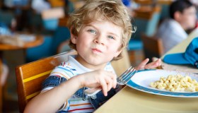 Dieta mediterranea ed esercizio fisico: il progetto contro l’obesità infantile