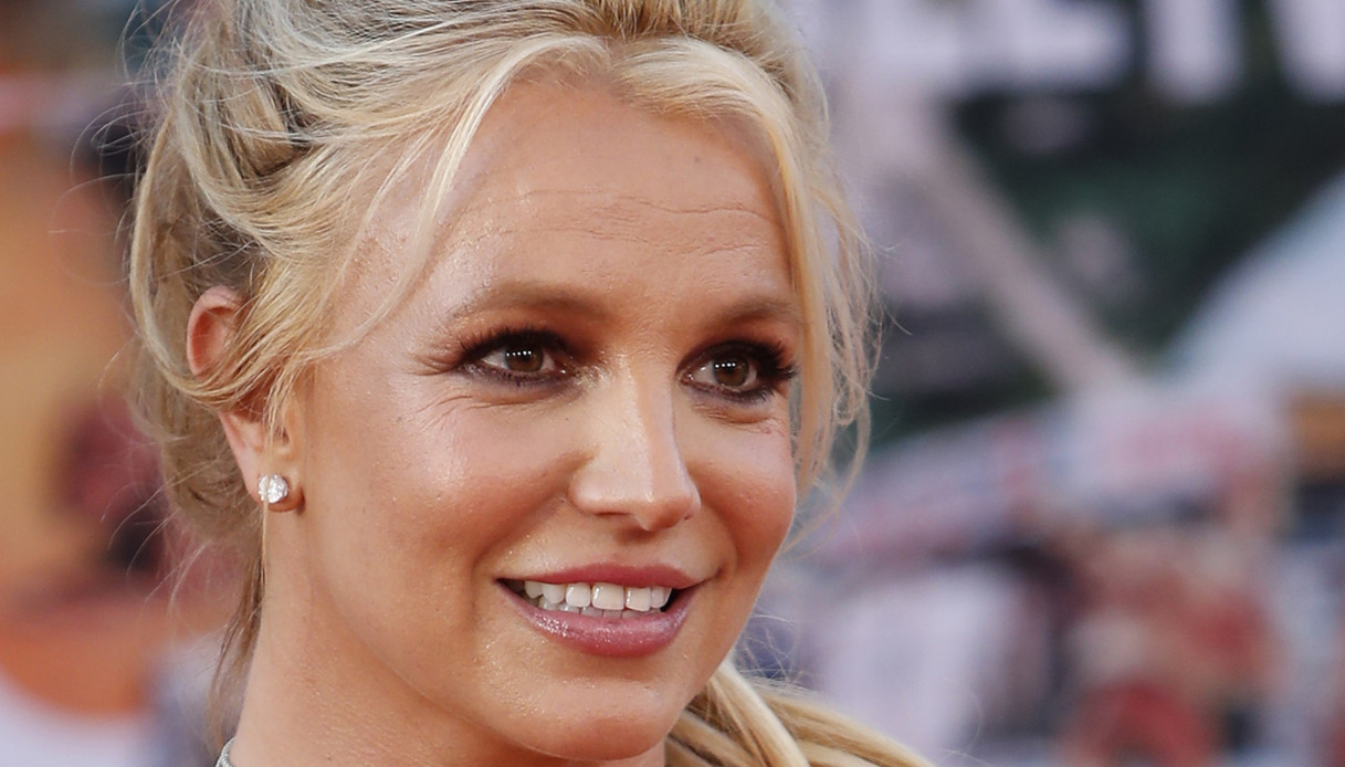 Britney Spears: nel suo libro svela tutti i segreti. La (brutta) reazione di Justin Timberlake