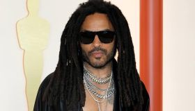 Lenny Kravitz: l’età (59 anni) è solo un dettaglio. Il nuovo video