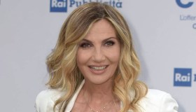 Lorella Cuccarini, perché ha detto no alla Rai: dietro c’è Maria De Filippi