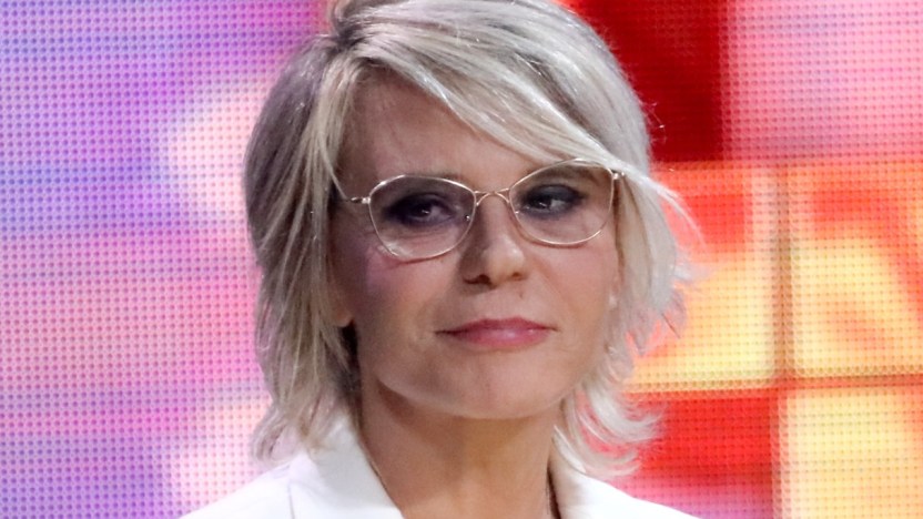 Non solo trash a “Uomini e Donne”: la nobile iniziativa di Maria De Filippi