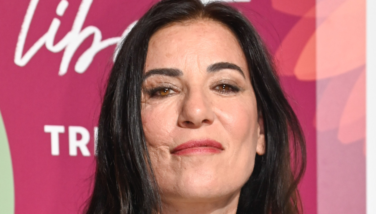 Paola Turci e la paura di amare una donna, la confessione a “Domenica In”