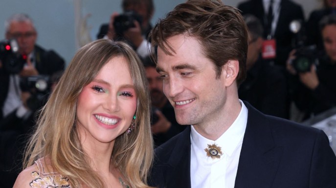 Robert Pattinson diventerà papà. Chi è la fidanzata Suki Waterhouse