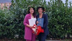 Napoli, mamma e figlia si laureano insieme: “È un’emozione che non si può spiegare”