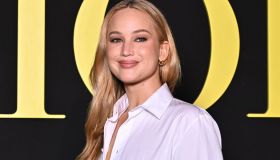 Jennifer Lawrence smentisce le voci sulla chirurgia estetica: “Tutto falso”