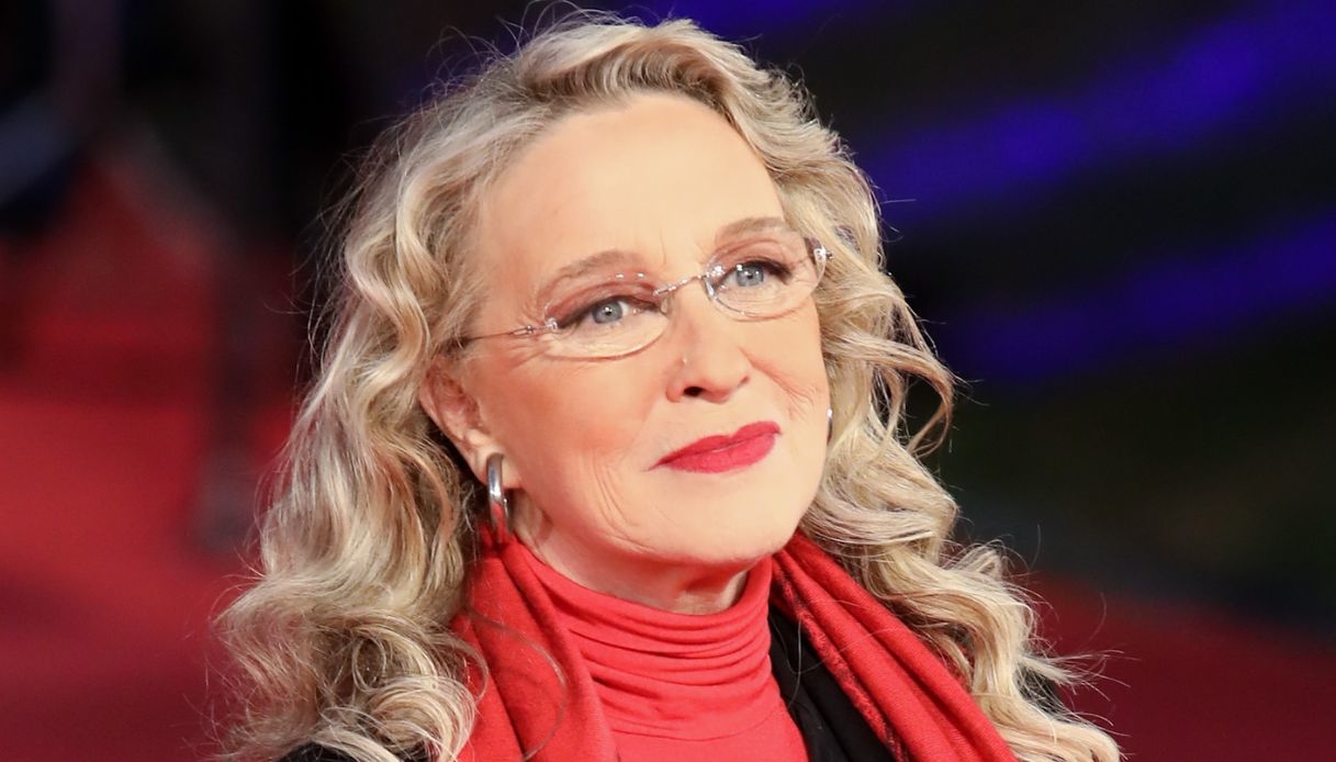 Eleonora Giorgi a Pomeriggio Cinque: “Mi hanno diagnosticato un tumore al pancreas”