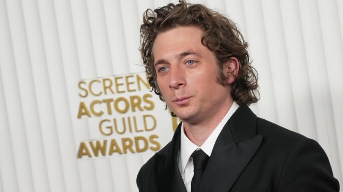 Jeremy Allen White: il brutto che piace. Chi è lo “chef” più amato al mondo