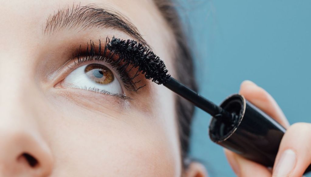 mascara occhi sensibili