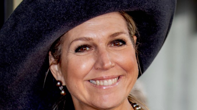 Maxima d’Olanda, abito verde con qualche piega di troppo