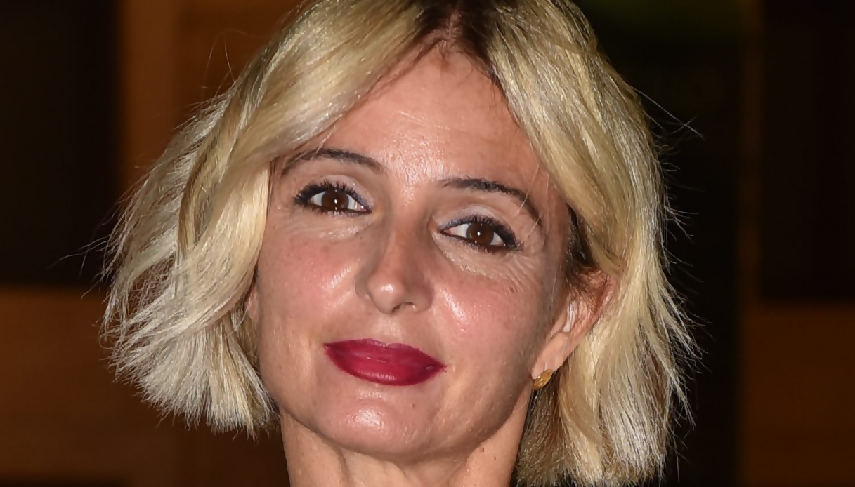 Veronica Peparini in lingerie col pancione: “Sono fiera del mio corpo”