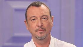 Amadeus: “Politica resti fuori da Sanremo”. E risponde alle previsioni di Paolo Fox