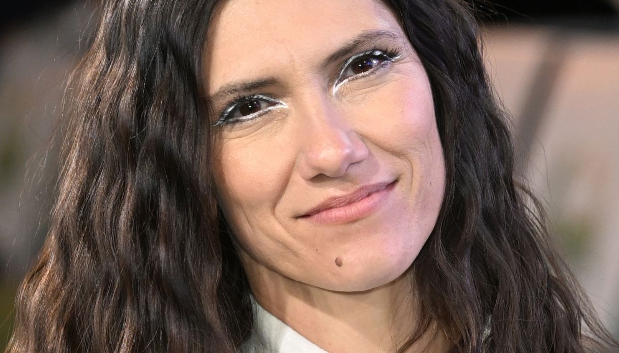 Elisa, il segreto dell’abito di Pierpaolo Piccioli: “Mi ha aiutata a sentirmi più forte”