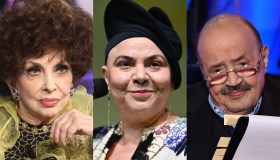 Da Michela Murgia a Maurizio Costanzo: i personaggi famosi che ci hanno lasciato nel 2023