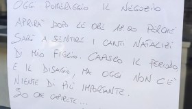 Negoziante apre dopo il suo mobilificio: “Non c’è cosa più importante di mio figlio”
