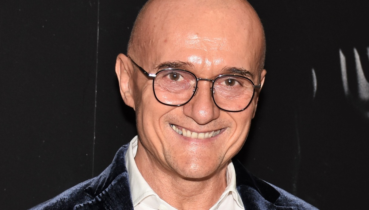 Grande Fratello, quando va in onda a gennaio: cambio programmazione Mediaset