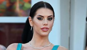 Antonella Fiordelisi e gli ex di Belen, flirt con De Martino e Spinalbese? Lei replica: “Ora denuncio”