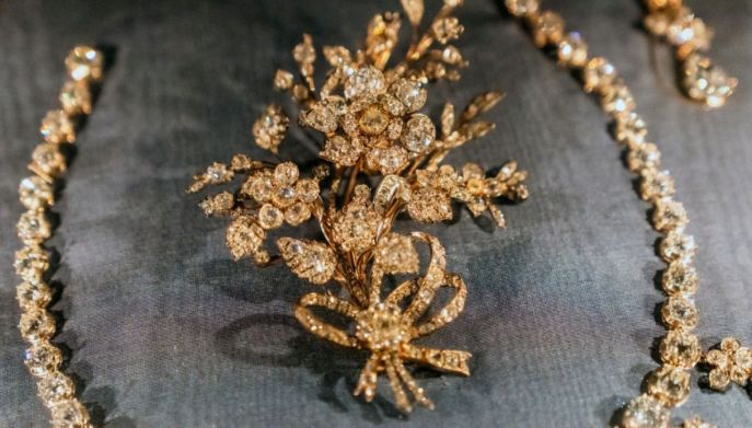 Brilliant Diamond Parure
