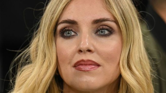 Chiara Ferragni, gomme da masticare ritirate. Ma l’azienda spiega: “Era già previsto”