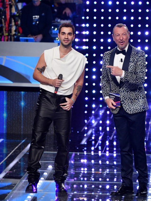Maninni e Amadeus durante "Sanremo Giovani" 2023