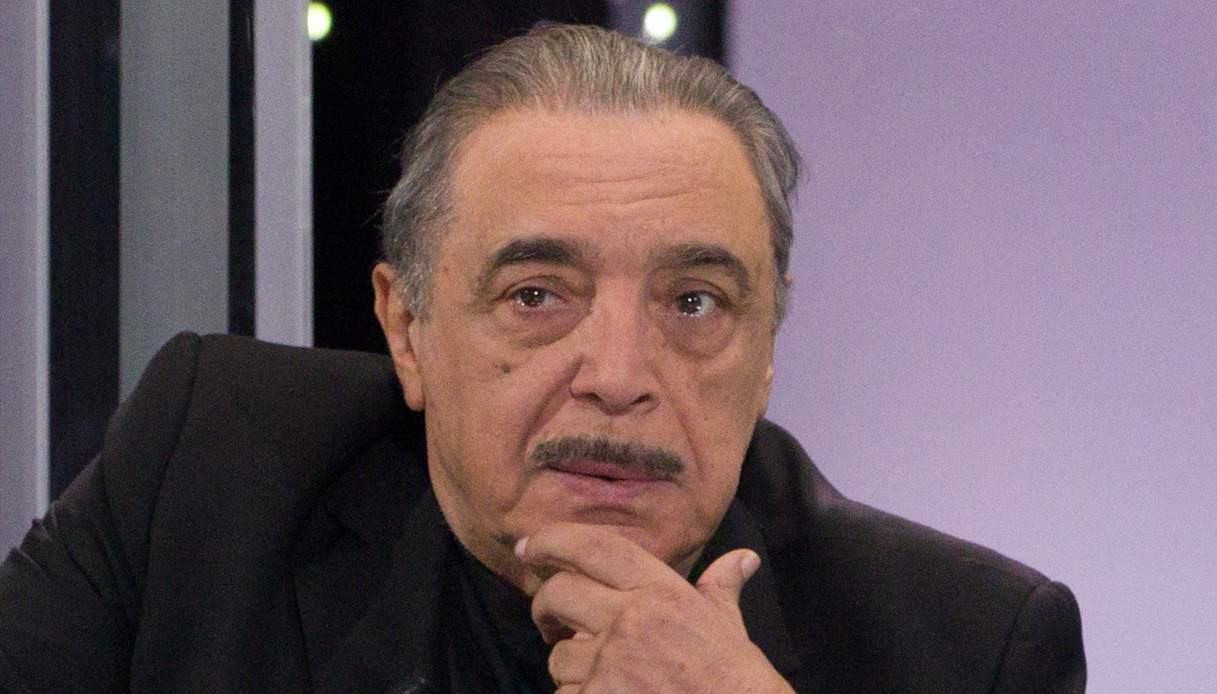 Nino Frassica indagato per stalking e diffamazione dopo la scomparsa del gatto Hiro