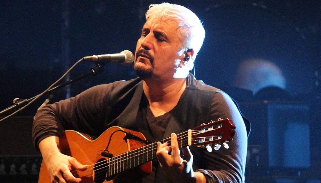 Nove anni senza Pino Daniele, il ricordo della figlia Sara: “Sei vicino a me”