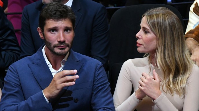 Alessia Marcuzzi, la battuta su Stefano De Martino per allontanare le critiche