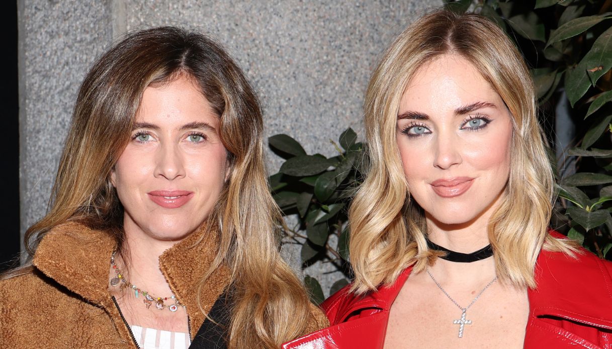 Chiara Ferragni, la sorella Francesca “sospesa e licenziata”. Arriva la replica