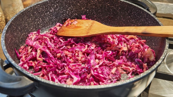 Cavolo rosso, come prepararlo crudo o cotto