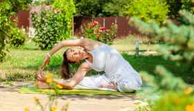 Tutti i benefici e le posizioni del Kundalini Yoga