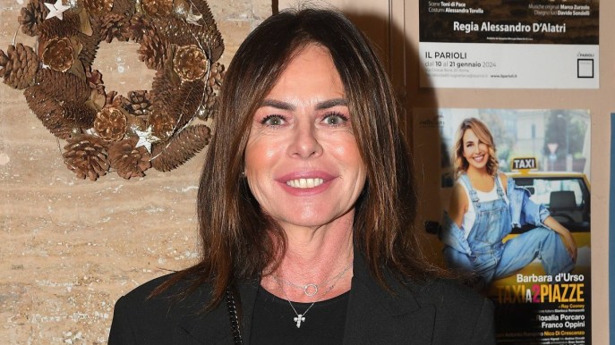 Paola Perego torna in tv dopo il tumore: l’incontro con Mara Venier dopo l’anestesia