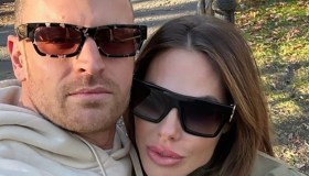 Ilary Blasi, fuga in Sudafrica con Bastian dopo le polemiche per Totti: le foto