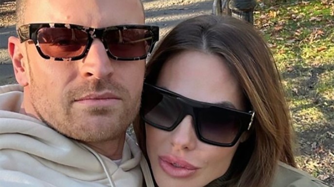 Ilary Blasi, fuga in Sudafrica con Bastian dopo le polemiche per Totti: le foto
