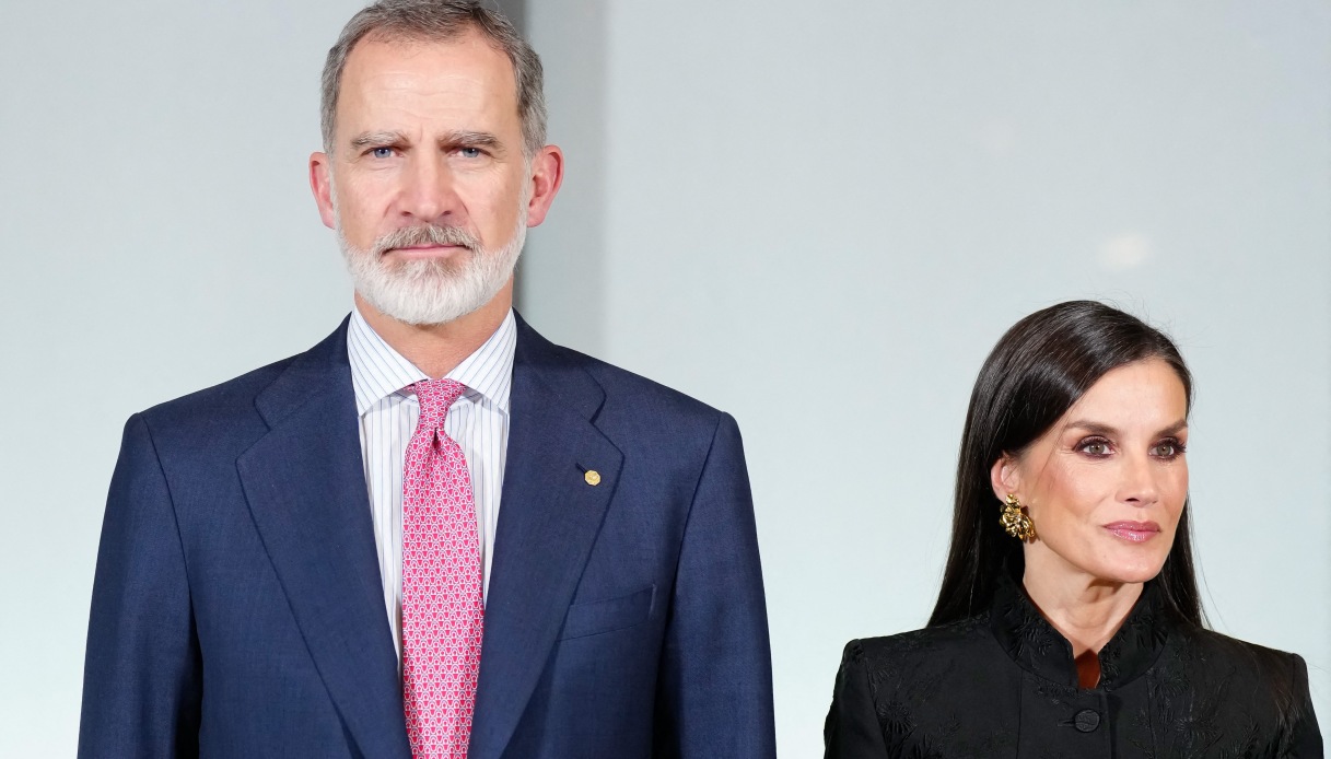 Felipe, fuga da Palazzo senza Letizia di Spagna