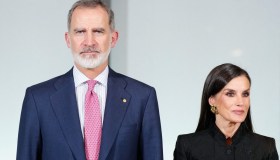 Felipe, fuga da Palazzo senza Letizia di Spagna