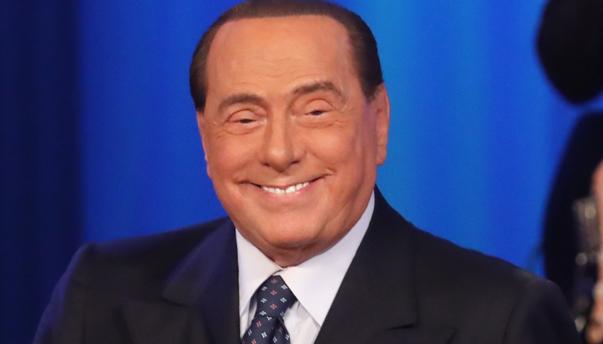 Villa Certosa di Berlusconi in vendita per 500 milioni: 60 ettari tra prati e boschi