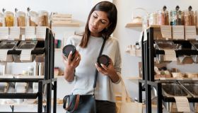 No Spend Challenge, cos’è la sfida social con cui la Gen Z aiuta l’ambiente