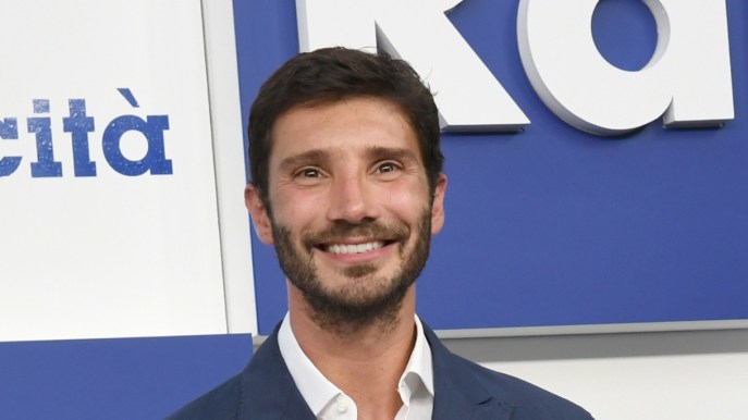 “Stefano De Martino ha una nuova fidanzata”: l’indiscrezione su Luciana Montò