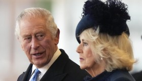 Carlo ha il cancro, condizioni di salute del Re: Camilla vuole stare con lui