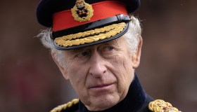 Carlo ha il cancro, condizioni di salute del Re. Il severo ammonimento del maggiordomo