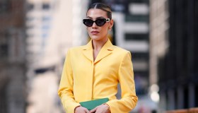 Abbinare il giallo: consigli per un outfit perfetto