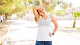 Iperidrosi ascellare: sintomi, cause, rimedi