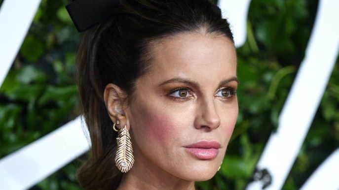 Kate Beckinsale ricoverata in ospedale: le foto su Instagram